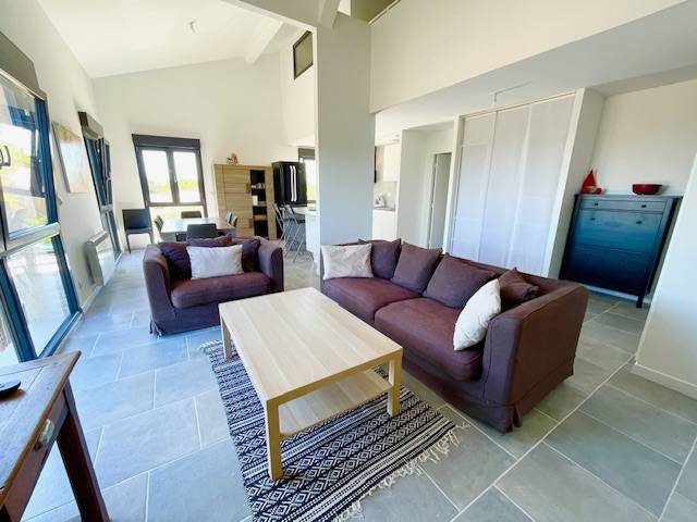 a vendre appartement T5 à Creon proche écoles