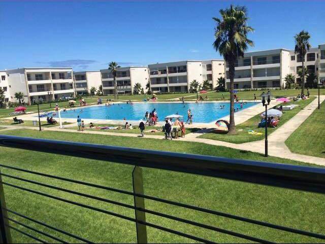 Grand Appartement T3 dans résidence avec piscine et proche mer maroc casablanca