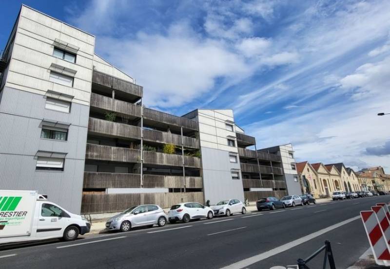 Recherche appartement t2 avec blacon aux chatrons à Bordeaux