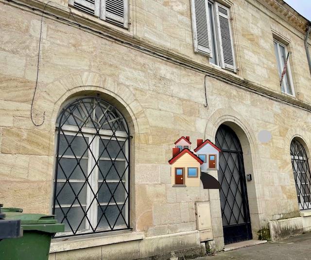 A vendre immeuble sans travaux centre de Floirac