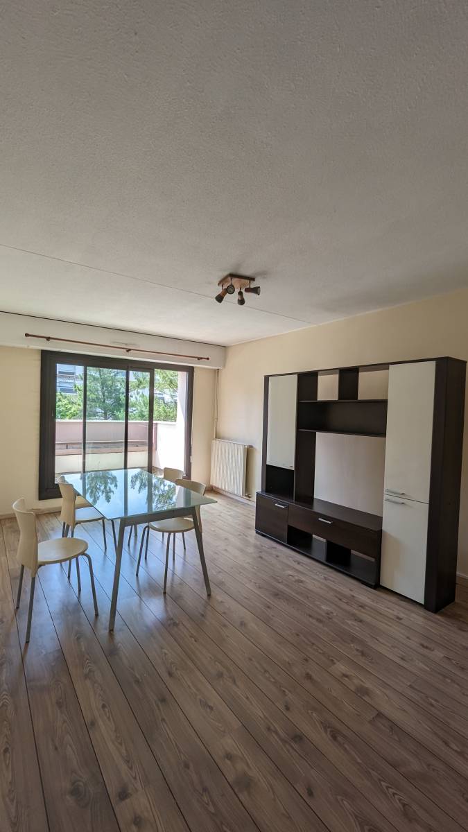 acheter un appartement avec terrasse à bordeaux