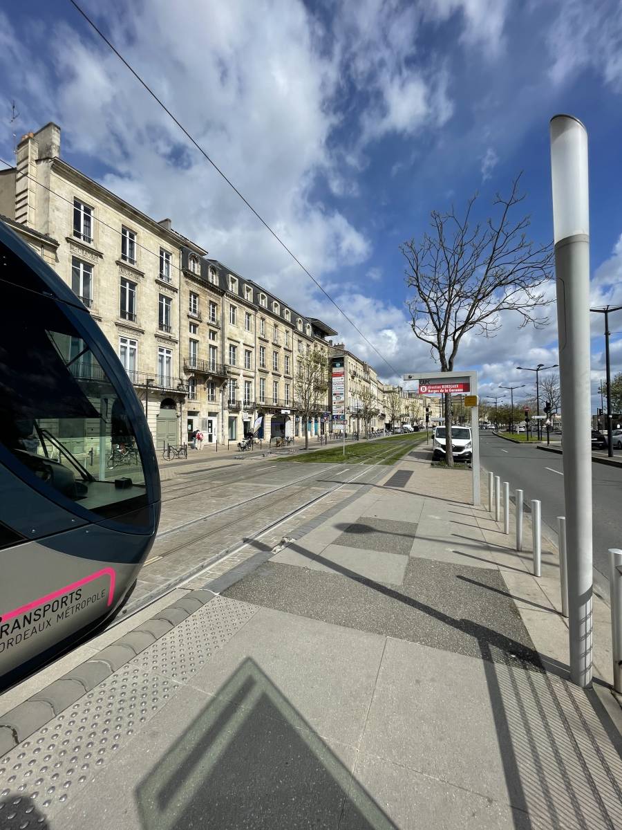 Agence immobilière pour estimation gratuite et rapide d'appartement et maison à bordeaux rive droite