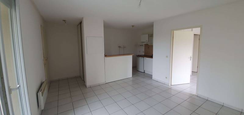 Appartement Blaye  avec balcon et parking